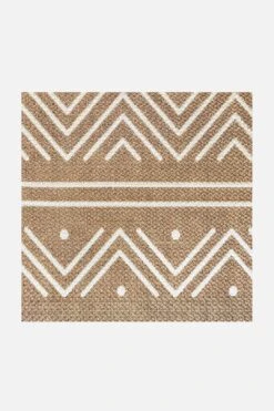 Outdoor Aztek Haselnuss Teppich(Outdoor Aztek Haselnuss Teppich 1) -Wohn Teppich Welt 0176 AztekHaselbraun Zoom 1771c567 ba01 4424 b3f5 2f1e68c7a9f7