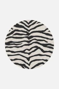 Zebra Natur Teppich(Zebra Natur Teppich) -Wohn Teppich Welt 0221 ZebraNatur Rund Front 9122f3be ac2d 4c6c bf8c 3bed339d4134