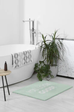 You Look Good Jade Badematte(You Look Good Jade Badematte) -Wohn Teppich Welt 0457 YouLookGoodJadeBadematte Room 02