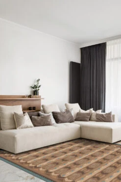 Hello Kitty Kilim Terrakotta Teppich(Hello Kitty Kilim Terrakotta Teppich) 12 Hello Kitty Kilim Terrakotta Teppich(Hello Kitty Kilim Terrakotta Teppich) -Wohn Teppich Welt 0498 HelloKittyKilimTerrakotta Shopify Room