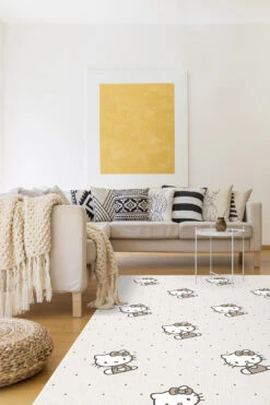 Hello Kitty Polkadot Mandel Teppich(Hello Kitty Polkadot Mandel Teppich) -Wohn Teppich Welt 0501 HelloKittyPolkadotMandel Shopify Room