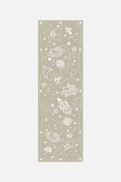 Hello Kitty Sternbild Natur Teppich(Hello Kitty Sternbild Natur Teppich) 13 Hello Kitty Sternbild Natur Teppich(Hello Kitty Sternbild Natur Teppich) -Wohn Teppich Welt 0510 HelloKittySternbildNatur Shopify Laeufer