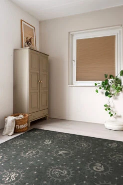 Harry Potter™ Sternenflug Basalt Teppich(Harry Potter Sternenflug Basalt Teppich) -Wohn Teppich Welt 0527 Harry Potter Sternenflug Basalt Room 02