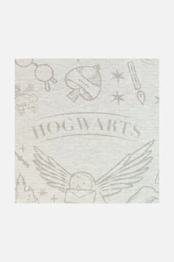 Harry Potter™ Hogwarts Creme Teppich(Harry Potter Hogwarts Creme Teppich) -Wohn Teppich Welt 0530 Harry Potter Hogwarts Creme Zoom 21538c43 101c 41b3 9a4f 168ccf653a0b