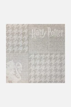 Harry Potter™ Karo Greige Teppich(Harry Potter Karo Greige Teppich) -Wohn Teppich Welt 0549 Harry Potter Karo Greige Zoom c7aadb1d da20 4e93 994e 57dbabf169df