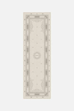 Batman™ Klassik Beige Teppich(Batman Klassik Beige Teppich) -Wohn Teppich Welt 0564 BatmanKlassikBeige Shopify 80x250 6fae528f 92db 4599 861c 7e57ac8f9feb